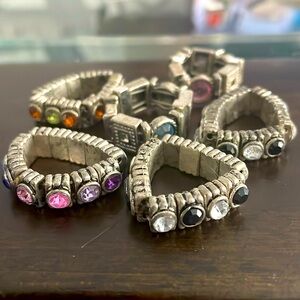 Costume jewelry bundle-six rings